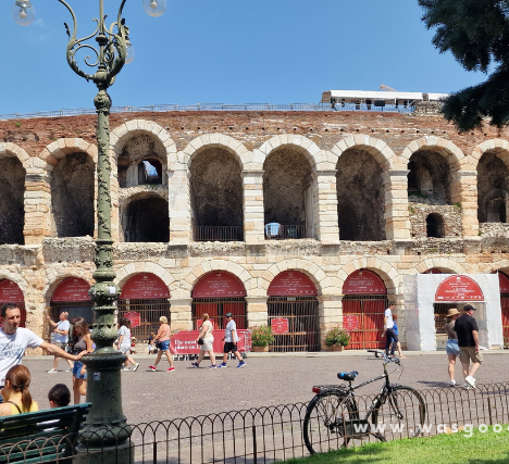 Websites and apps I used for our trip to Italy 2024
